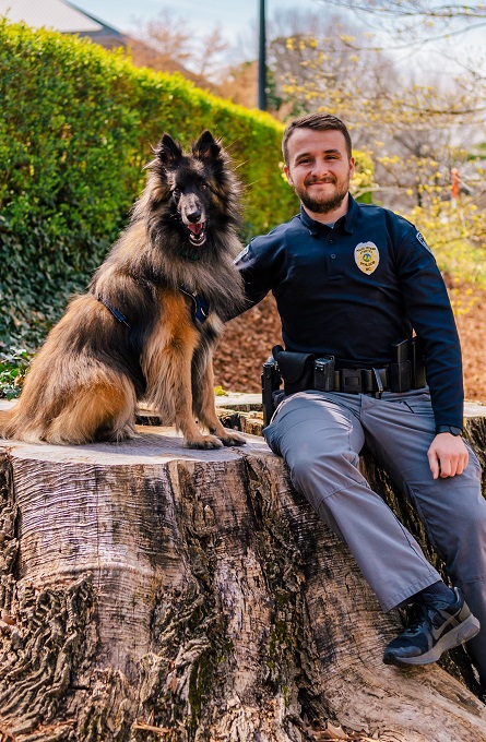 Officer Lynch and K9 Comfort Dog Odin